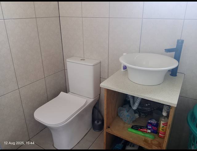 4 BEDROOM FREESTANDING FOR SALE IN NEWHOLME